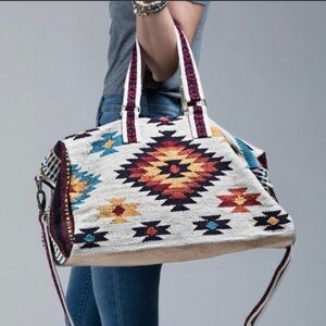 The CUALLI Aztec Inspired Print Weekender-LAST ONE ☝️